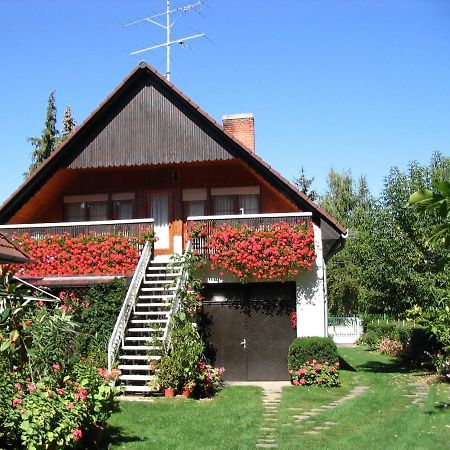 Marika-Lak Apartman Siófok Kültér fotó